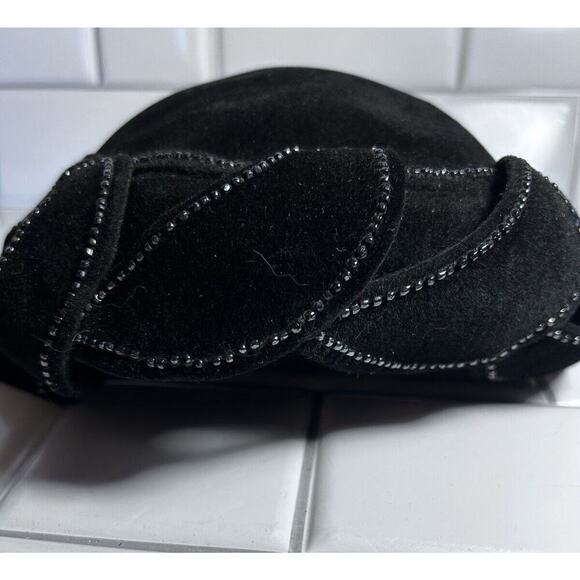 Helen Joyce Original New York Black Velour Vintage Hat With Rhinestones Fle’chet